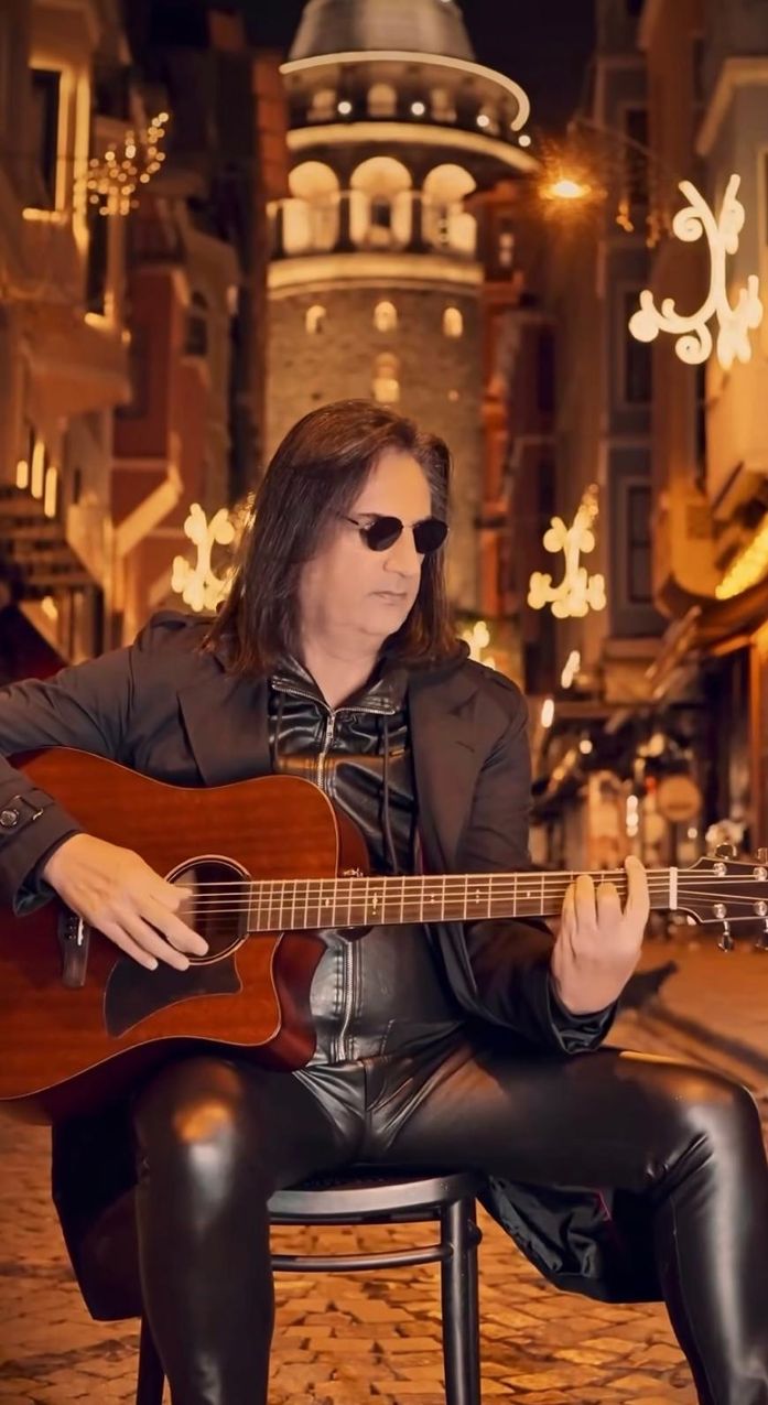 Çelik Tomtomlara Ne Bu İlgi?